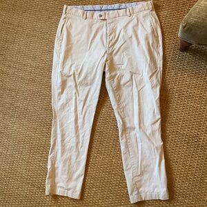 Peter Millar Khaki pants. Size 40. Excellent Condition